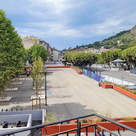 Le Petit Saint Jean - Residadigne *